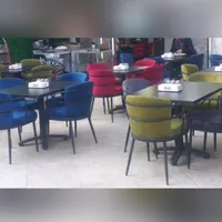 صندلی کبابی داغ .مبل  رستوران رستورانی|کافی‌شاپ و رستوران|تهران, طرشت|دیوار