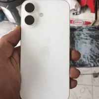 اپل iPhone 16 با حافظهٔ ۱۲۸ گیگابایت