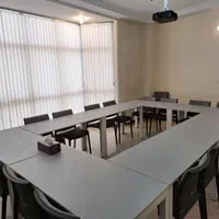 اجاره اتاق کلاس و اتاق جلسات|اجارهٔ کوتاهمدت دفتر کار و فضای آموزشی|تهران, بهار|دیوار