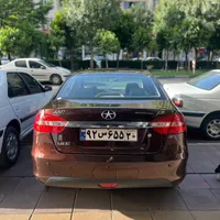 جک J5 اتوماتیک 1800cc، مدل ۱۳۹۴