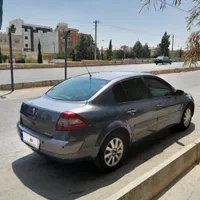مگان 2000 اتوماتیک