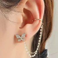 پیرسینگ در مطب پزشک