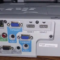 ویدیو پروژکتور اپسون Epson w39|تلویزیون و پروژکتور|اصفهان, وحید|دیوار
