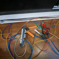 همکار و شاگرد نصاب دوربین و دزدگیر