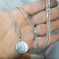 زنجیر و شمایل و انگشتر