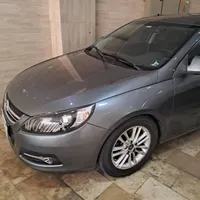 جک J5 اتوماتیک 1800cc، مدل ۱۳۹۴