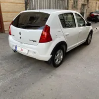 سانندرو اتوماتیک مدل۱۳۹۵|خودرو سواری و وانت|تهران, پیروزی|دیوار