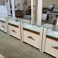 پیشخوان قفسه طبقاتی ویتریندار