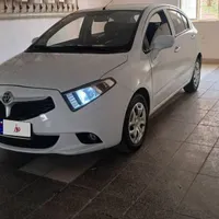 برلیانس 220هاچبک مدل 96