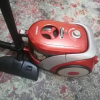 جاروبرقی آب وخاک سامسونگ4000وات اصل کره بدون کیسه|جاروبرقی، جارو شارژی، بخارشو|تهران, هاشمی|دیوار