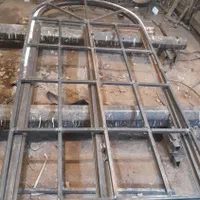 حفاظ درب اکاردونی نرده چهارچوب شاخ گوزنی جوشکار|خدمات پیشه و مهارت|کرج, کرج نو|دیوار