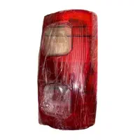 طلق فابریکی چراغ خطر جک kmc t8|قطعات یدکی و لوازم جانبی|شیراز, شاهچراغ|دیوار