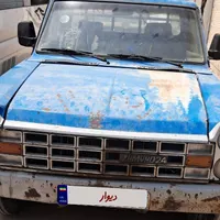 نیسان دوگانه کارخانه