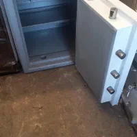 گاوصندوق برند رمز مکانیکی و دیجیتالی|ابزارآلات|تبریز, |دیوار