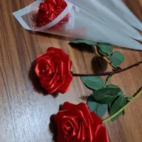 گل رز|گل مصنوعی|صحنه, |دیوار