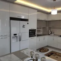کابینت سفارشی و کمددیواری رنگ گردو مات(کد۲۳۸۵)