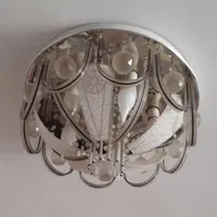 دو عدد لوستر خارجی و یک لوسترآشپزخانه