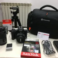 دوربین Canon M50 تمیز و کم کارکرد + لوازم جانبی