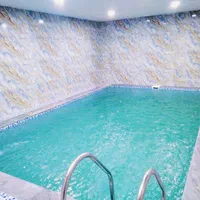کلبه سوئیسی استخردار نزدیک گیسوم