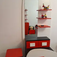 تخت‌خواب وتشک یک نفره همراه باسه کمدوپاتختی|تخت و سرویس خواب|سقز, |دیوار