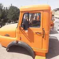 اطاق جلو بنز ده‌تن|قطعات یدکی و لوازم جانبی|اصفهان, شهرک مهدیه|دیوار