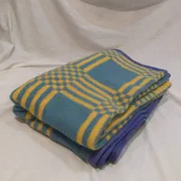 پتو پشمی گرم و ضخیم و نو مناسب ویلا و کوهستان