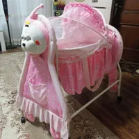گهواره کودک|تخت و سرویس خواب|اصفهان, بهاران|دیوار