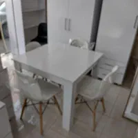 میز 4نفره مناسب غذا خوری. میزکار وغیره|میز و صندلی غذاخوری|رشت, آب آسیاب|دیوار