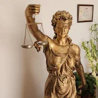 وکیل پایه یک دادگستری با ۲۰ سابقه در امر وکالت|خدمات مالی، حسابداری، بیمه|تهران, تهرانپارس غربی|دیوار