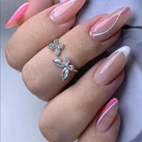 آموزش تخصصی کاشت ناخن با ارائه دو مدرک +کار درصدی
