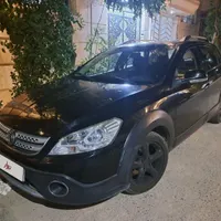 دانگ فنگ H30 کراس، بسیار تمیز