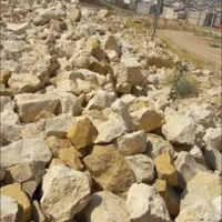 شن ماسه مخلوط سنگ پی سنگ لاشه گل باغچه خاک باغچه|خدمات حمل و نقل|شیراز, میانرود|دیوار