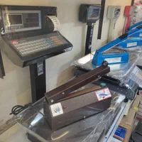 انواع ترازوهای توزین صدر ومحک رادین|فروشگاه و مغازه|مشهد, ایثارگران|دیوار