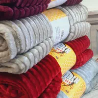 پتو مسافرتی ژله ای طرحدار|رختخواب، بالش، پتو|مشهد, شهرک رازی (شهرک غرب)|دیوار