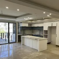 ۱۵۰متر ۳خواب_دروس_۲پارکینگ_لابی مجلل_متریال عالی