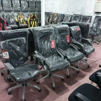 (صندلی مدیریت یا اداری)|صندلی و نیمکت|مشهد, طلاب|دیوار