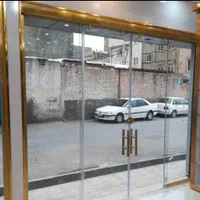 نصب وتعمیر درب کرکره برقی و شیشه سکوریت،صدرا.|خدمات پیشه و مهارت|صدرا-فارس, |دیوار
