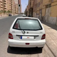 111مدل95 سفید|خودرو سواری و وانت|یزد, |دیوار