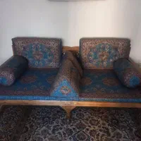 تخت سنتی چوبی|مبلمان خانگی و میز عسلی|قم, بنیاد|دیوار