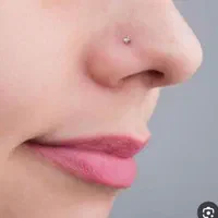 کلیه خدمات پیرسینگ بدون درد و خونریزی