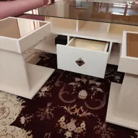 فروش جلو مبلی به همراه چهار عدد عسلی چرخ دار نو|مبلمان خانگی و میز عسلی|محمدیه-قزوین, |دیوار