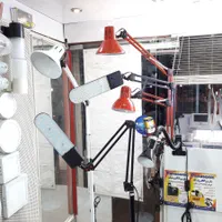 چراغ مطالعه میزکار آرایشگاه بانوان خدمات زیبایی
