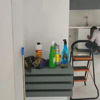 خدمات نظافت و جابجایی وسایل