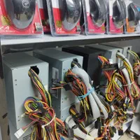 خریدار کیس کامپیوتر ، مانیتور و کارت گرافیک rx580|قطعات و لوازم جانبی رایانه|اسلام‌شهر, |دیوار