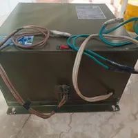 یک عدد ترانس افزاینده برق ساختمان و محافظ کل