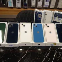 اپل iPhone 13 با حافظهٔ ۱۲۸ گیگابایت