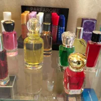 پخش عمده شیشه ادکلنی و عمده عطر|آرایشی، بهداشتی، درمانی|تهران, طرشت|دیوار