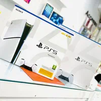 کنسول بازیPs5 slim