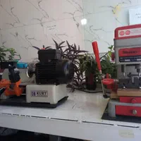 کلیدسازی وخدمات قفل و کلید(۲۴ساعته)