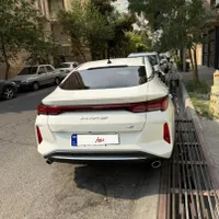 کی ام سی j۷